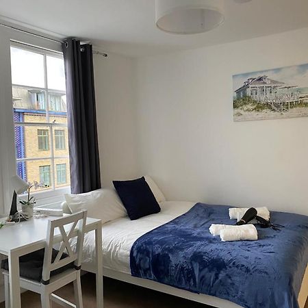 Comfy Private Rooms In Camden Town, Central Londra Exterior foto