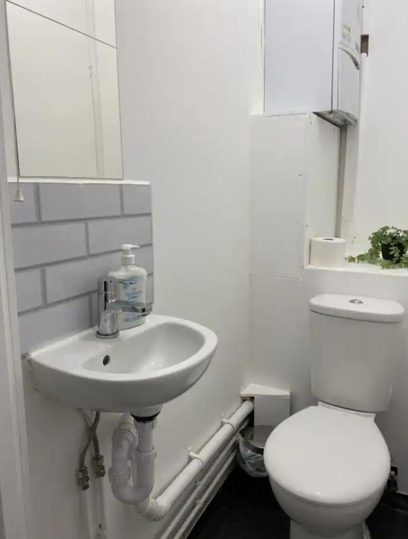 Comfy Private Rooms In Camden Town, Central Londra Exterior foto