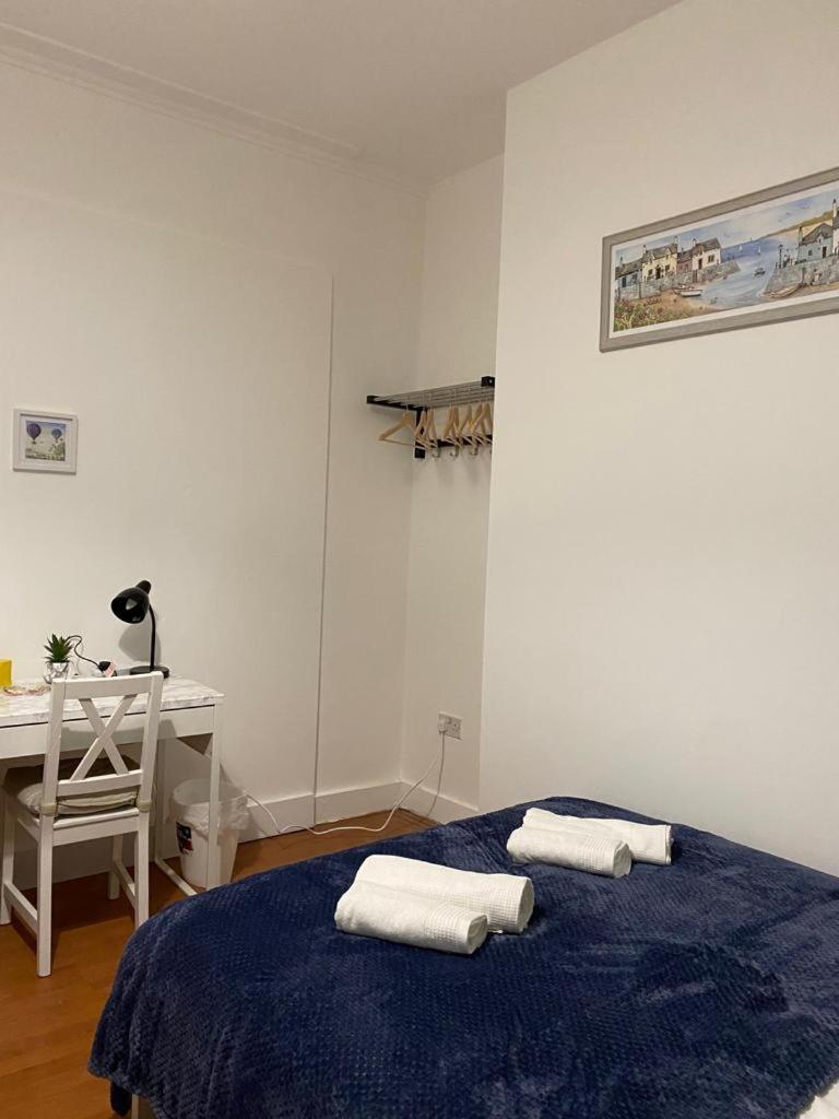 Comfy Private Rooms In Camden Town, Central Londra Exterior foto