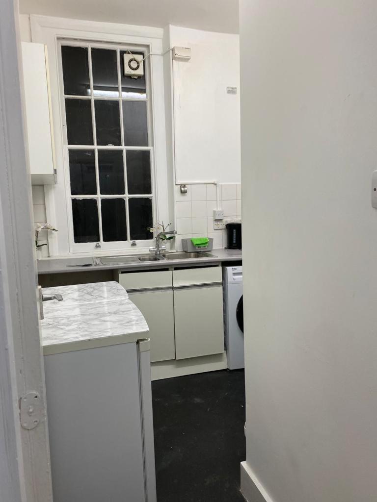 Comfy Private Rooms In Camden Town, Central Londra Exterior foto